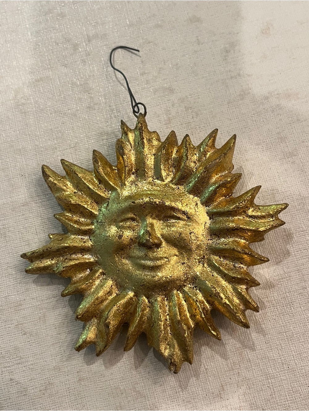 Vintage style Gold foil anthropomorphic Sun Face Hanging Ornament.